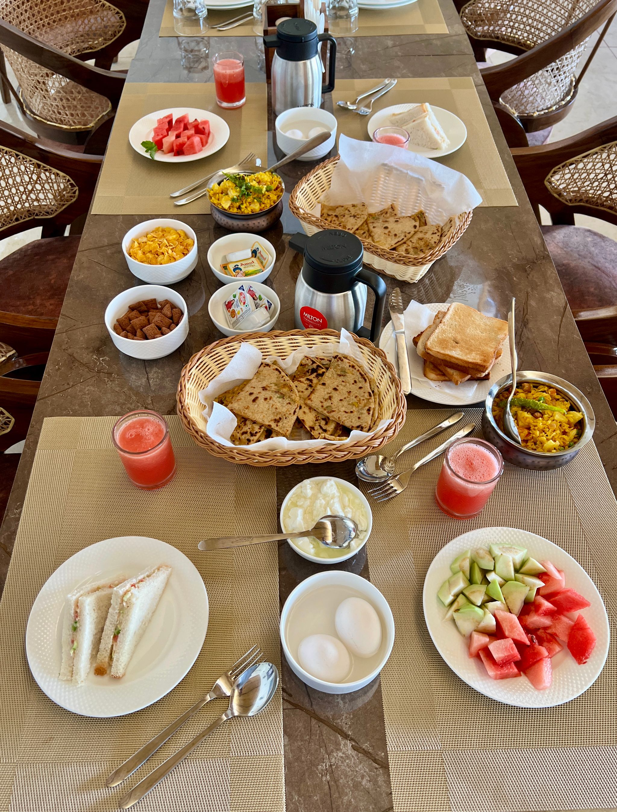 Food & Dining