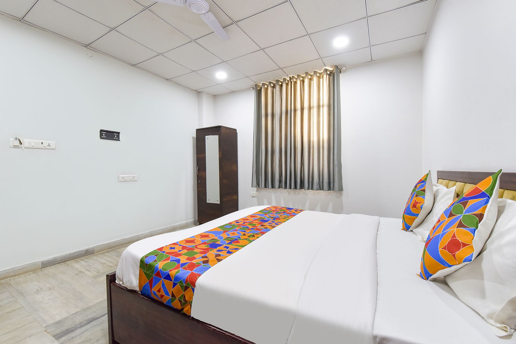  FabHotel Connect Deluxe Room 3