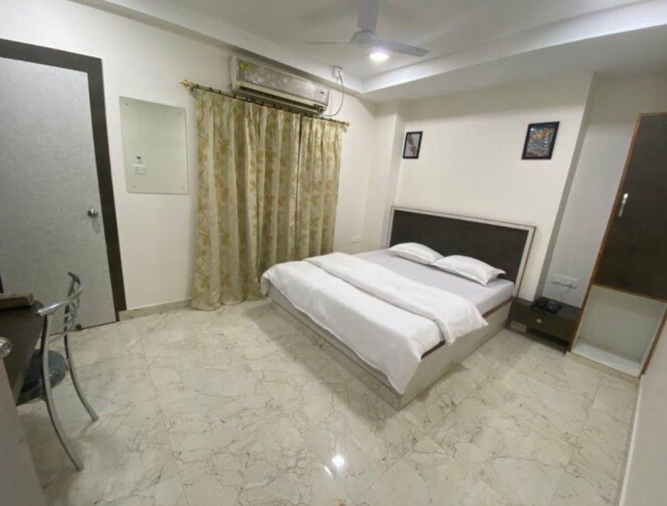 Hotel Abode Shillong- The Residency Air Conditioned Executive Room with Balcony