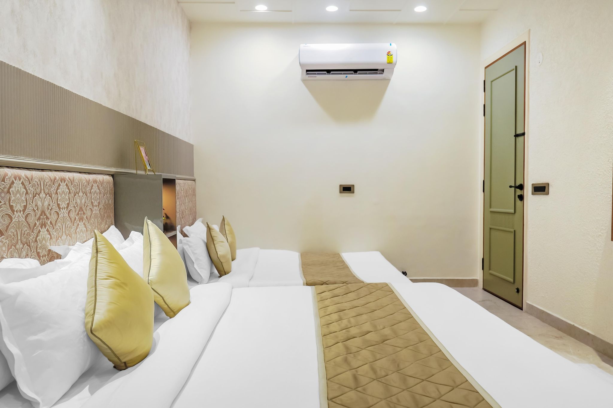 Executive Triple Room