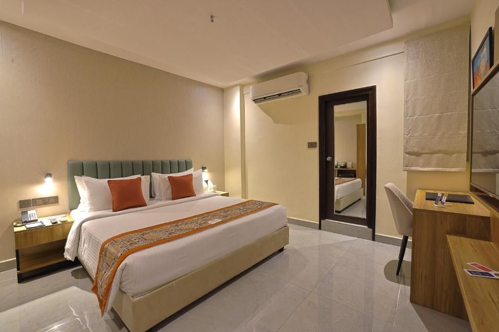 Deluxe Room King