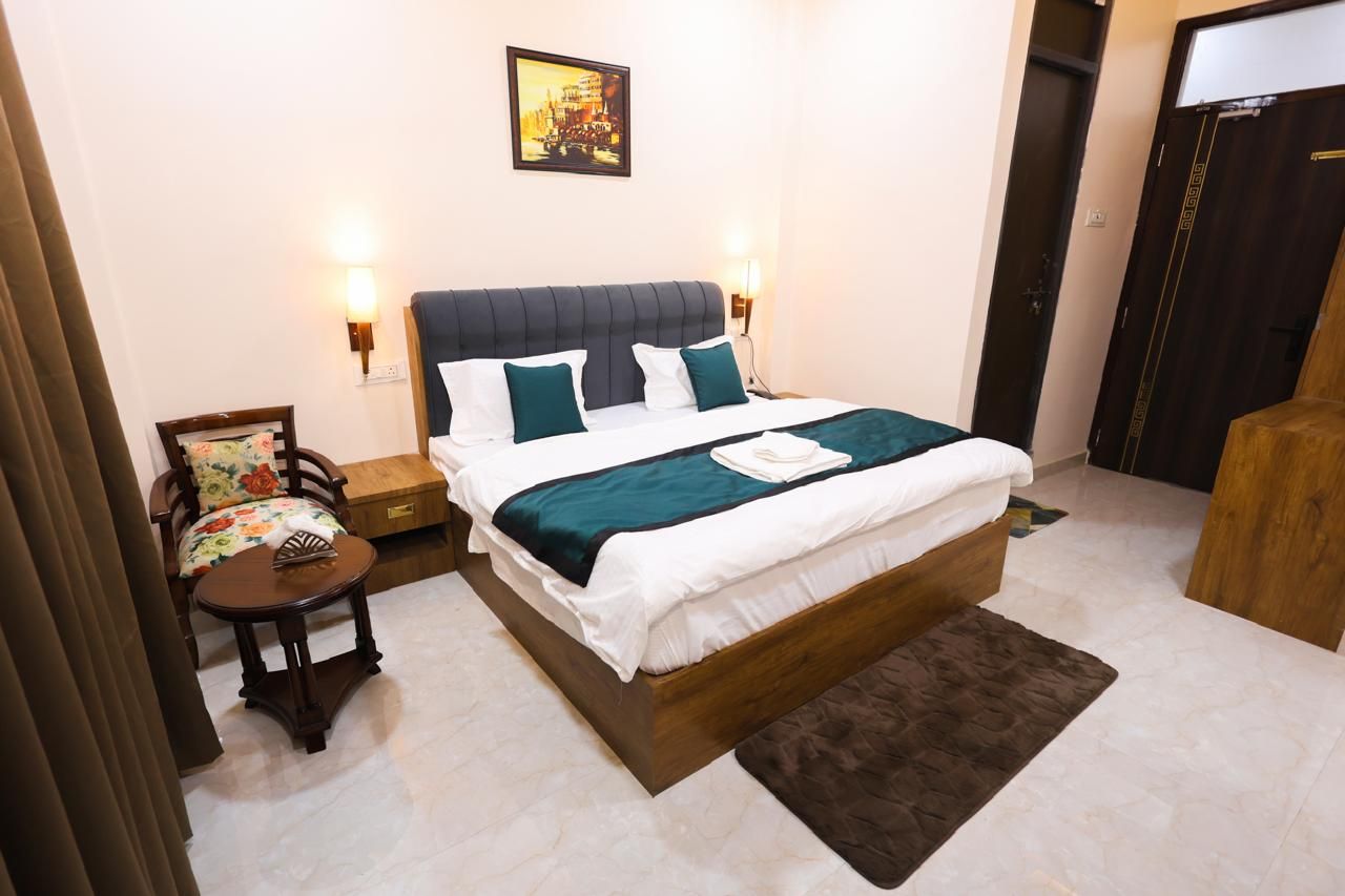 Deluxe Room with balcony