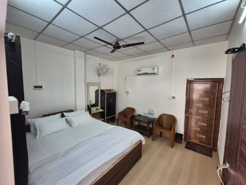 Double Deluxe Room with Balcony