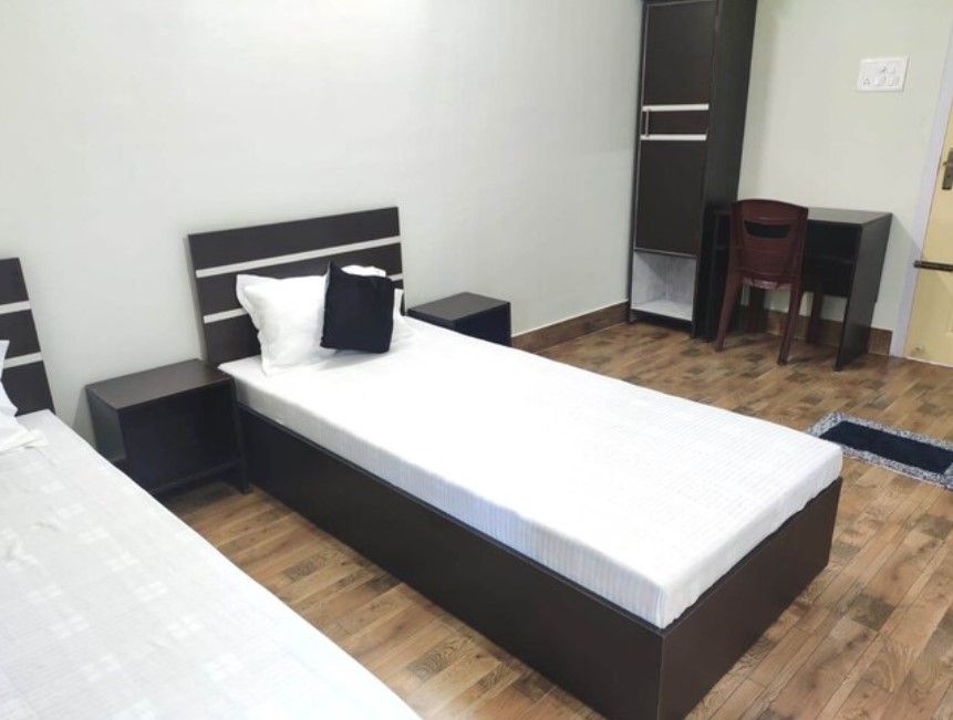 Double Deluxe AC Room