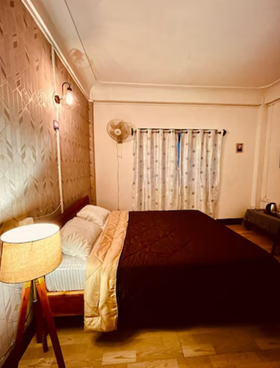 SAY Hill Side Villa Luxe Room 2