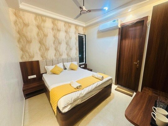 Hotel Deep Palace Standard Room 2