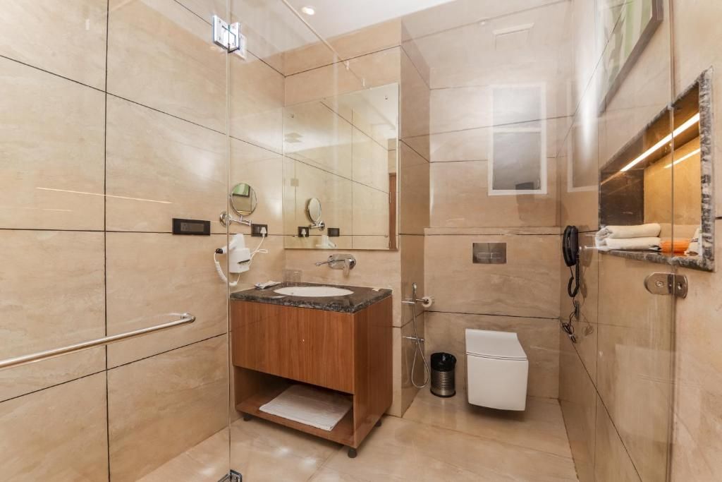 Executive Queen Room