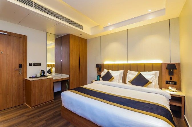 Executive Queen Room