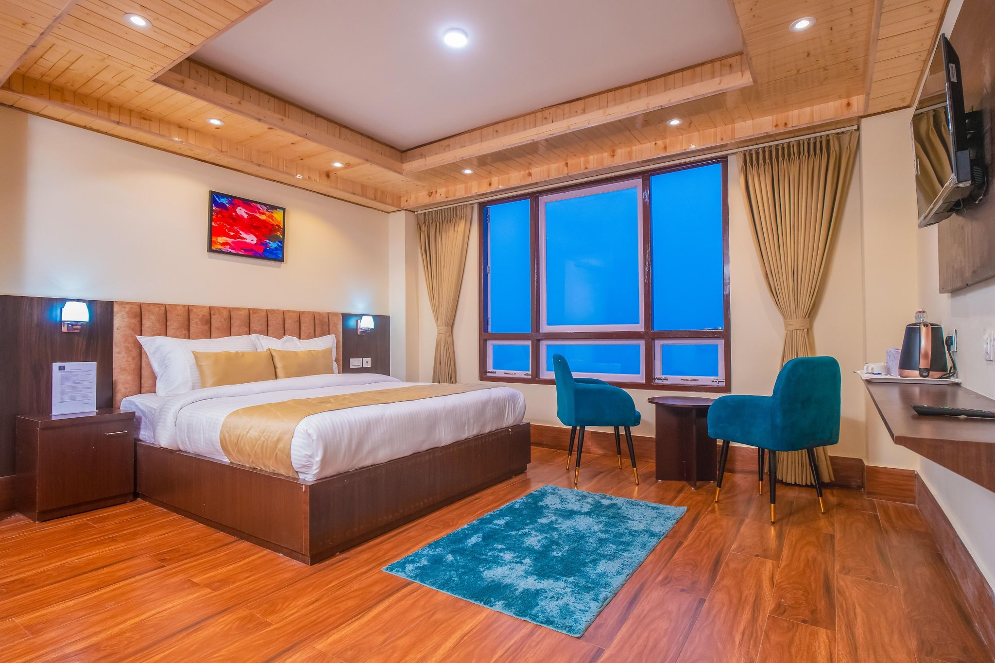 Divine The Celeste Comfort Room with Balcony 2