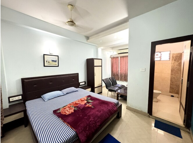 Deluxe Double Bed Rooms AC (No View)