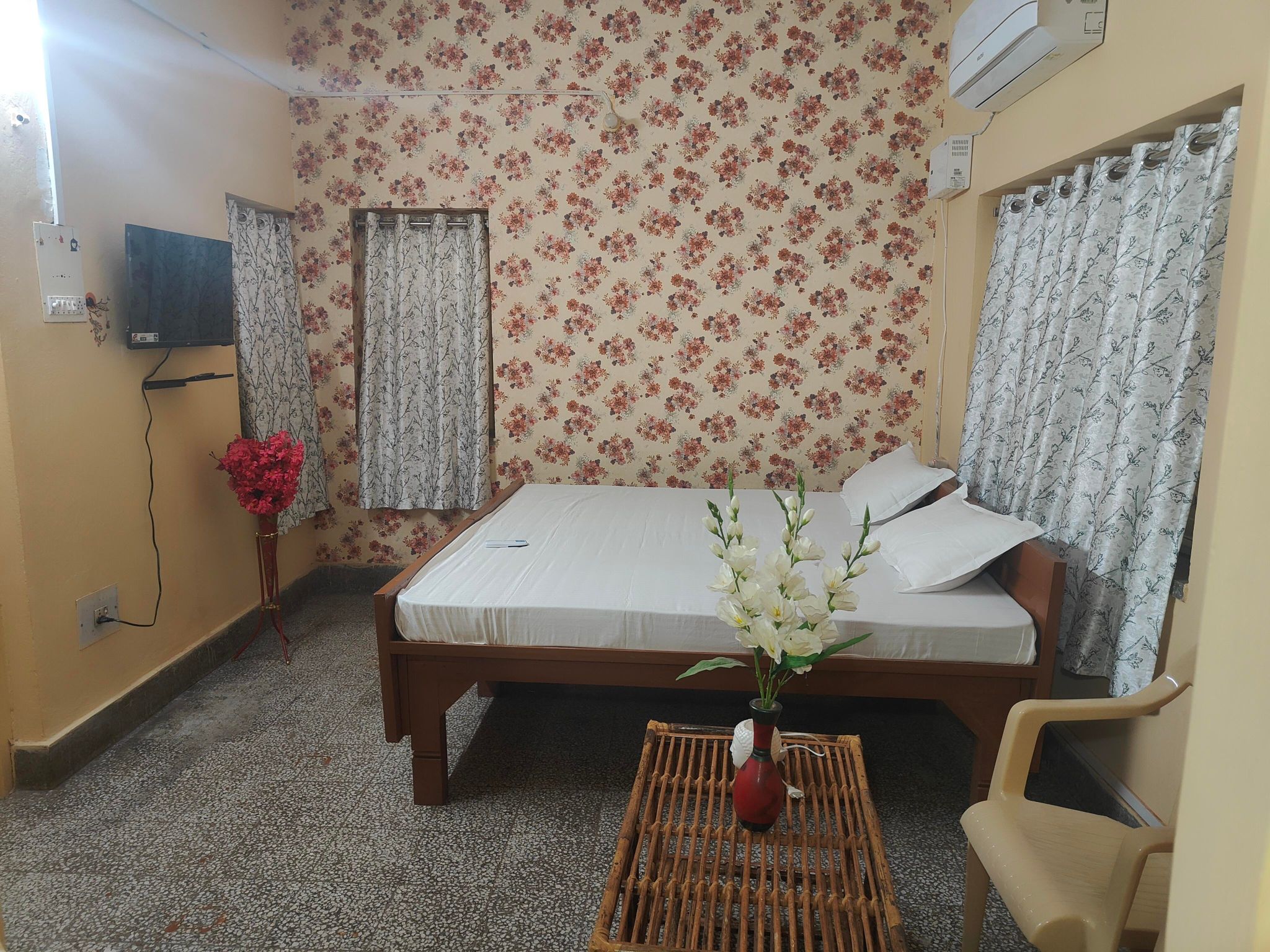 Hotel Shree Balajee Standard Room 3
