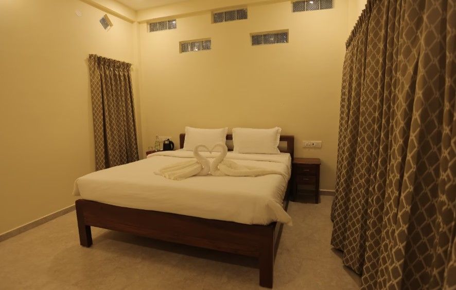 Aruvi Cottages Standard Room