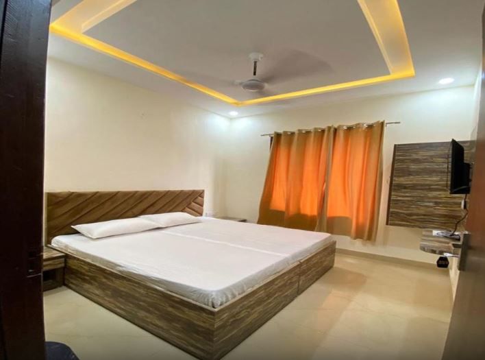 Naman Homestay Standard room ( non ac) 3