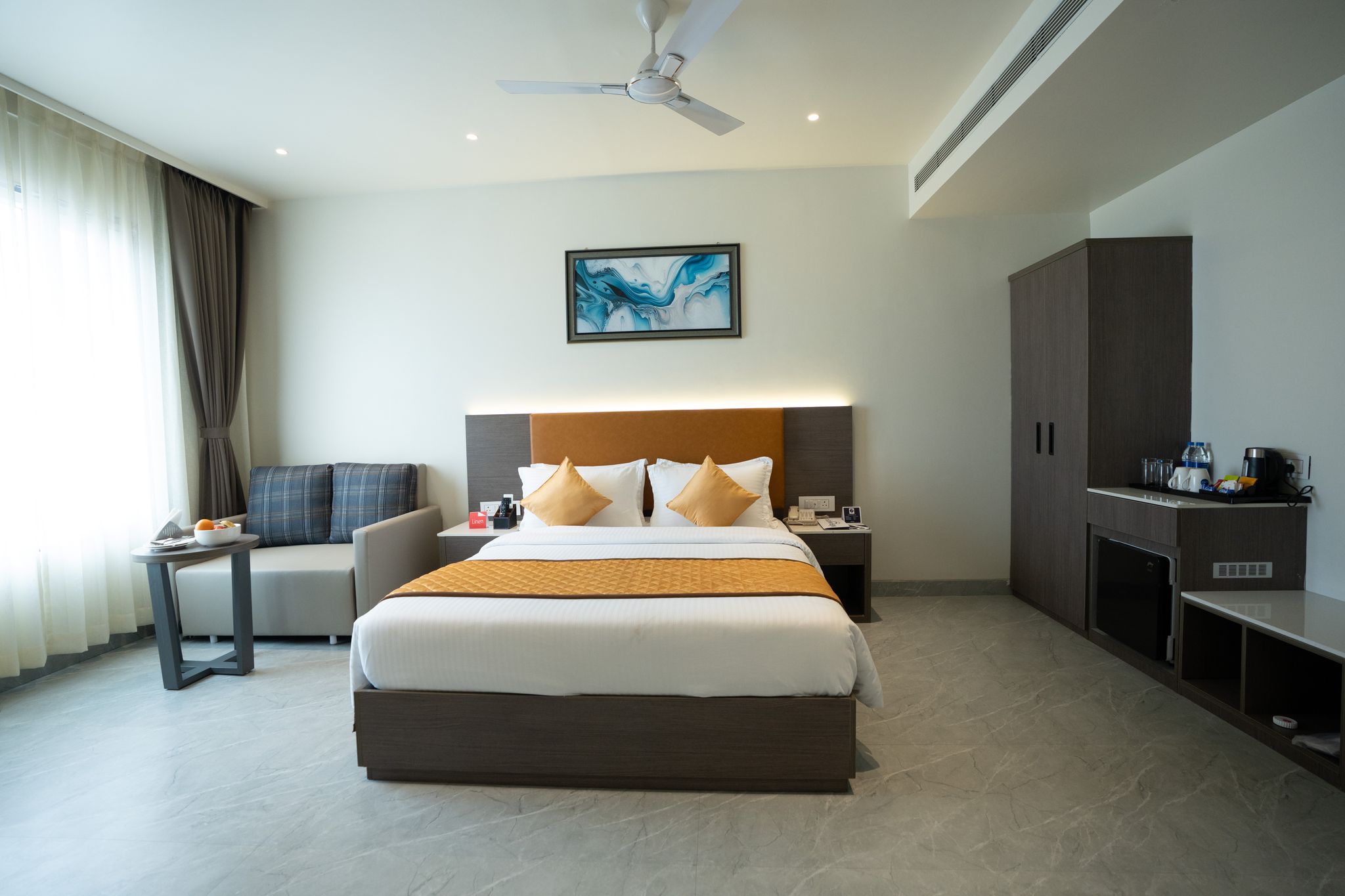 Zip By Spree Hotels Pandharpur Deluxe King Room 6