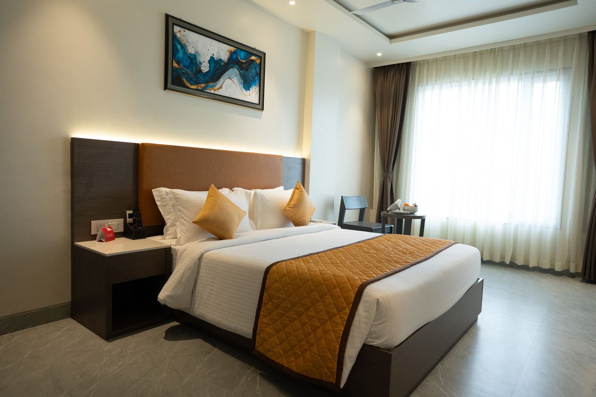 Zip By Spree Hotels Pandharpur Deluxe King Room 11