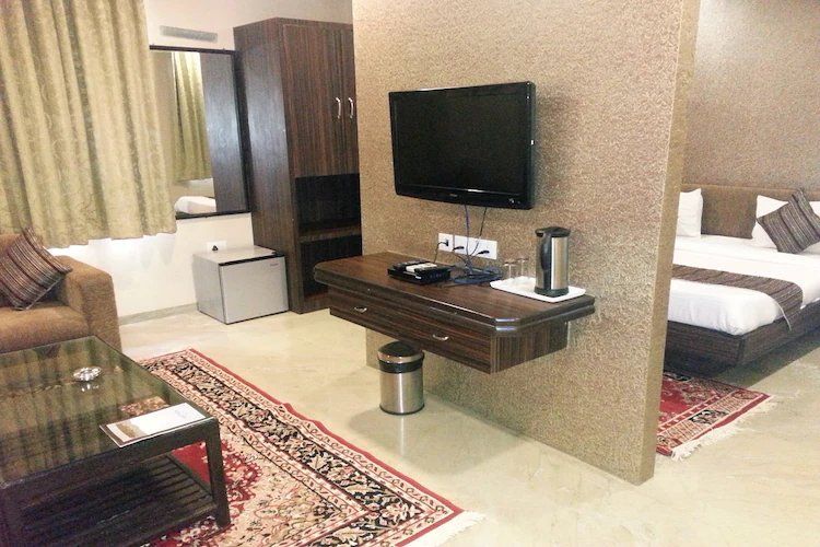 Hotel Royal View jaipur Executive Room 5