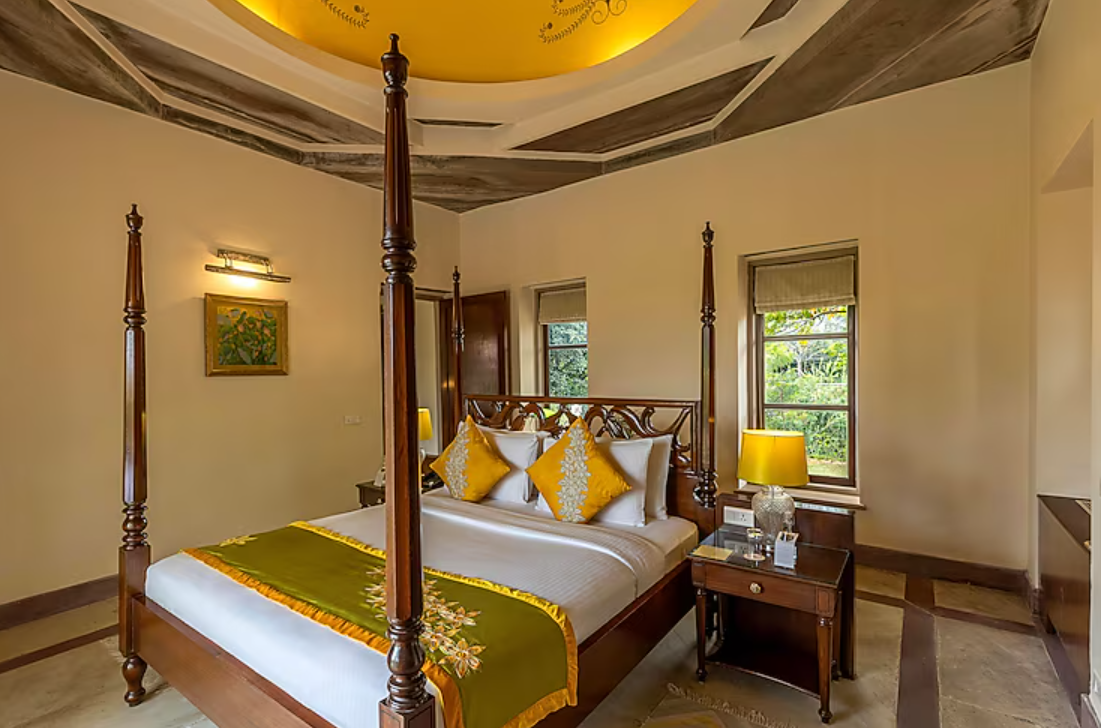 Luxury Garden & Spa Villa