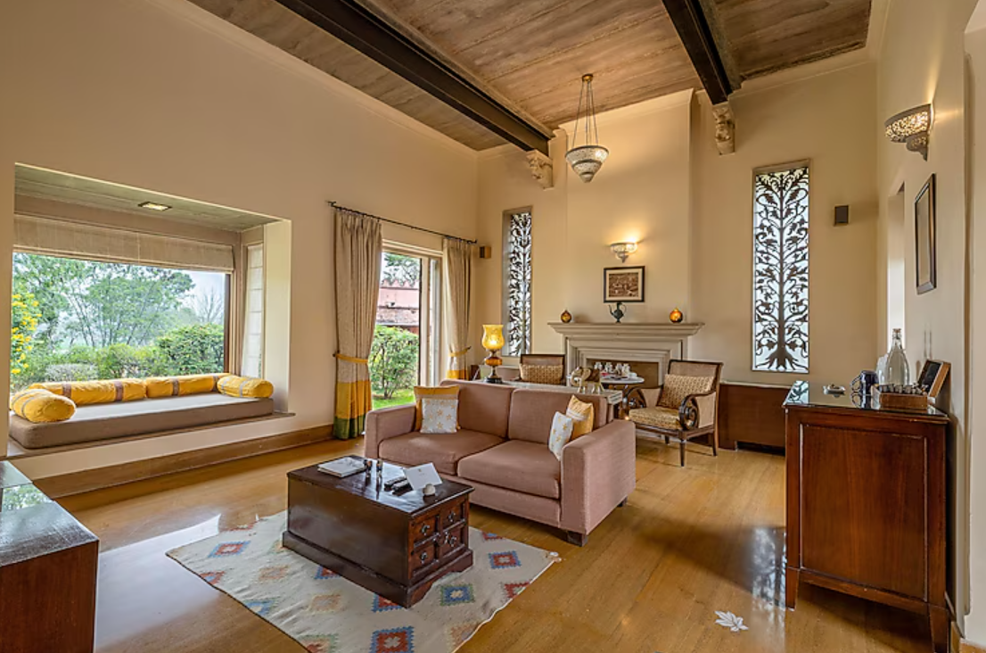 Luxury Garden & Spa Villa