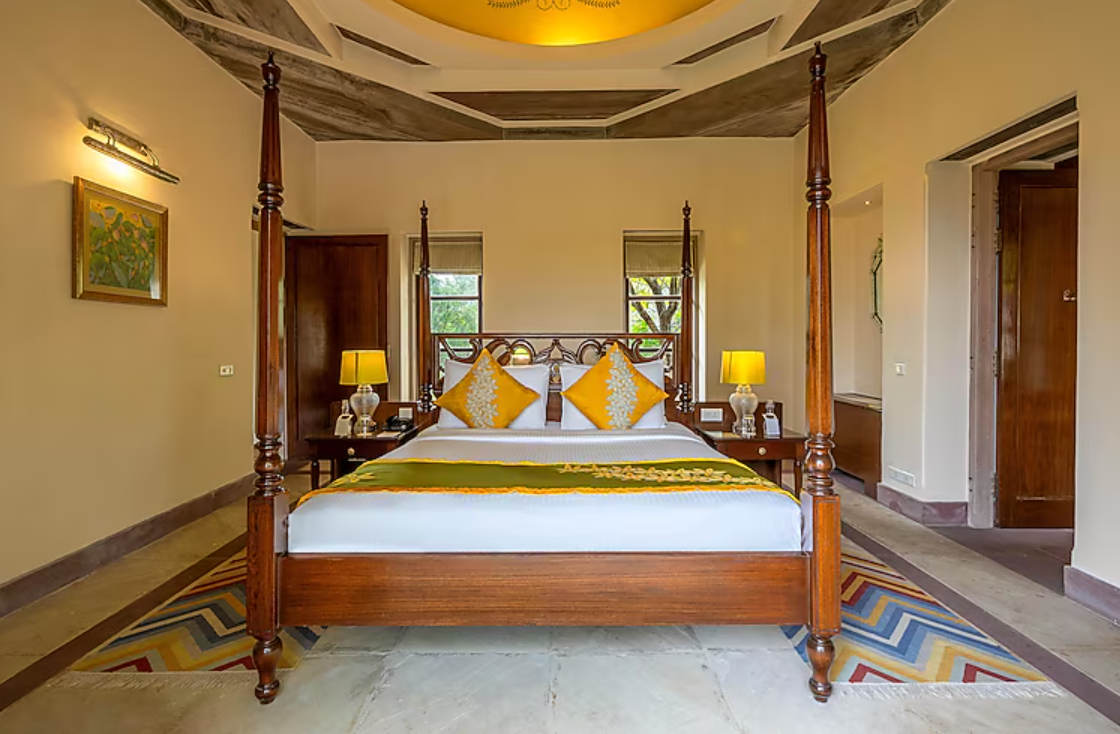 Luxury Garden & Spa Villa