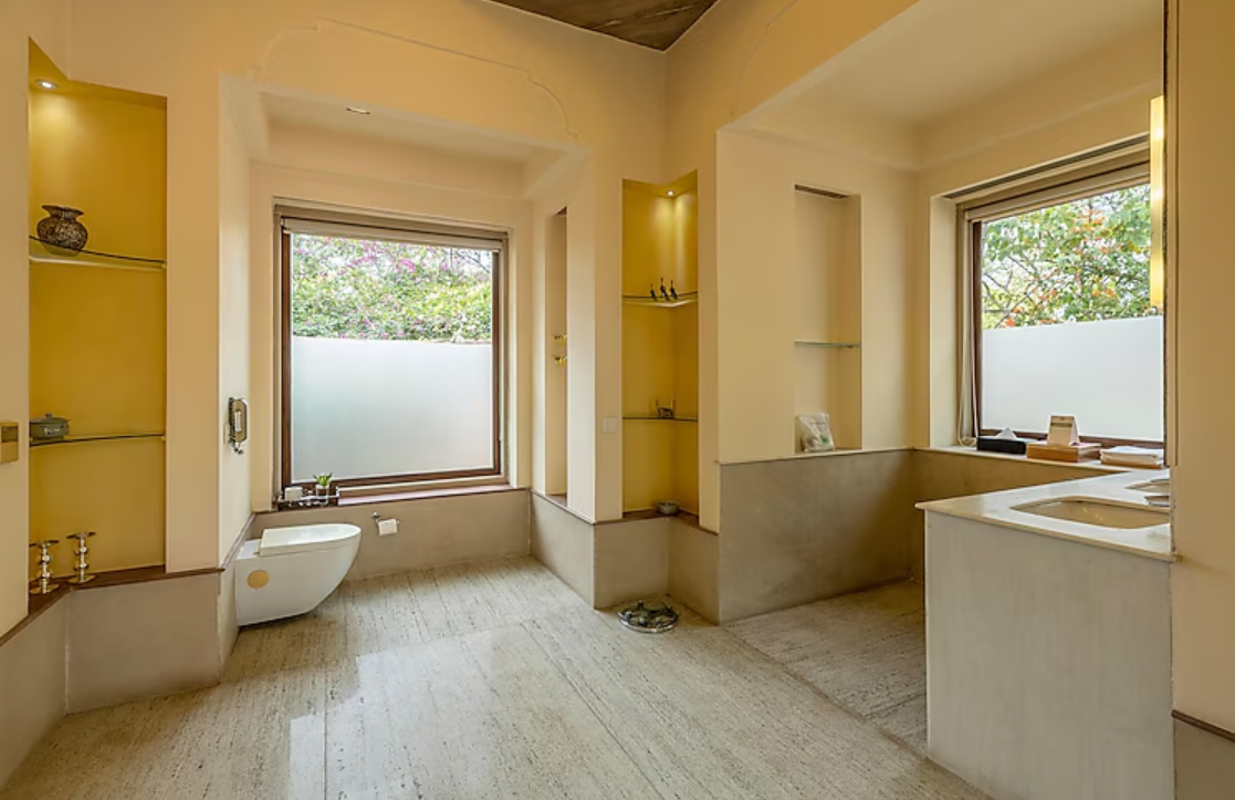 Luxury Garden & Spa Villa