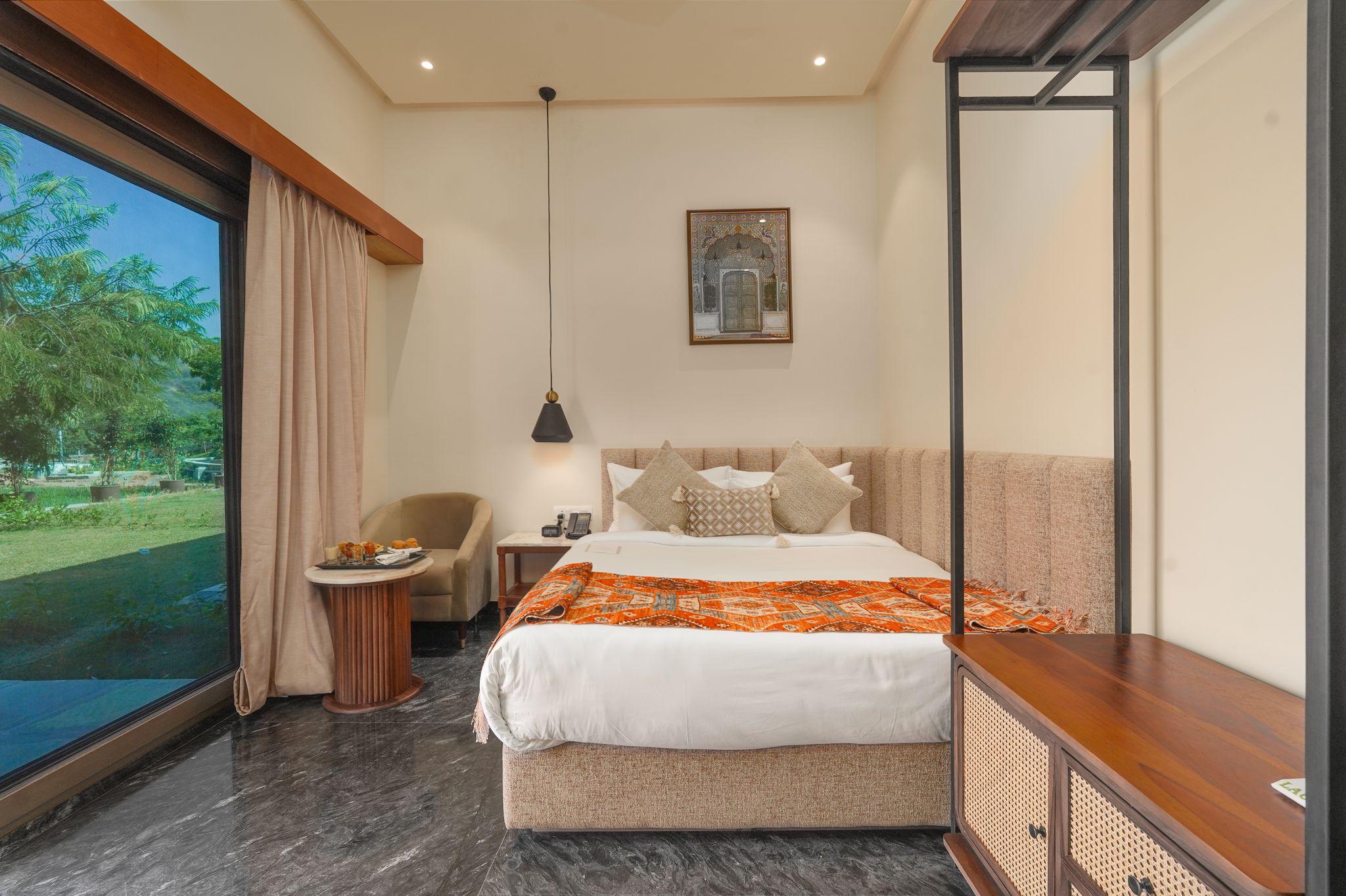 Deluxe Rooms