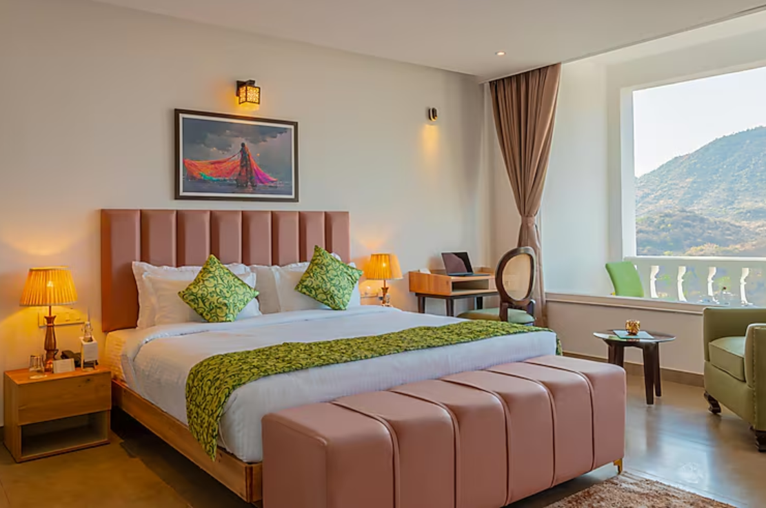 Premium Valley View Room