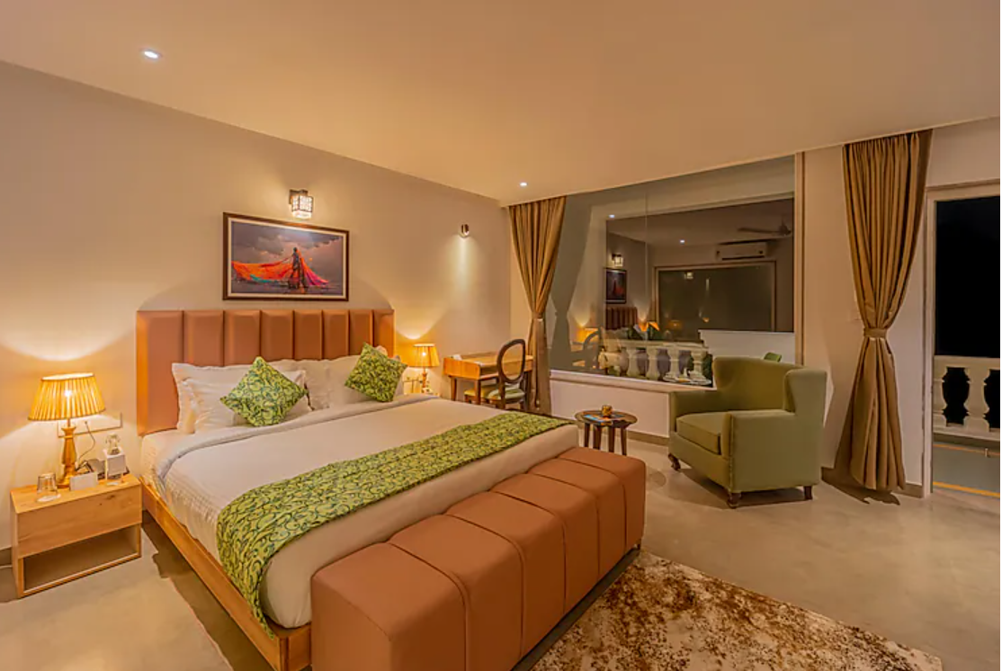 Premium Valley View Room