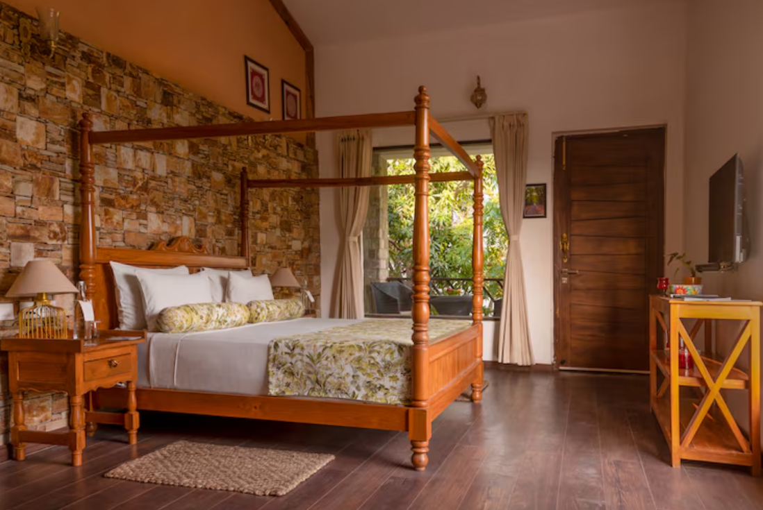 Premium Hideaway Room