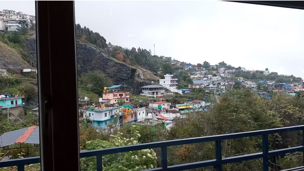 DELUXE ROOM WITH BALCONY VIEW