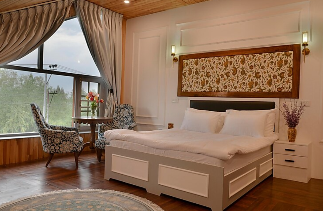 Tree of Life Lakeside Cottage, Srinagar Chalet Room - Lake View  8