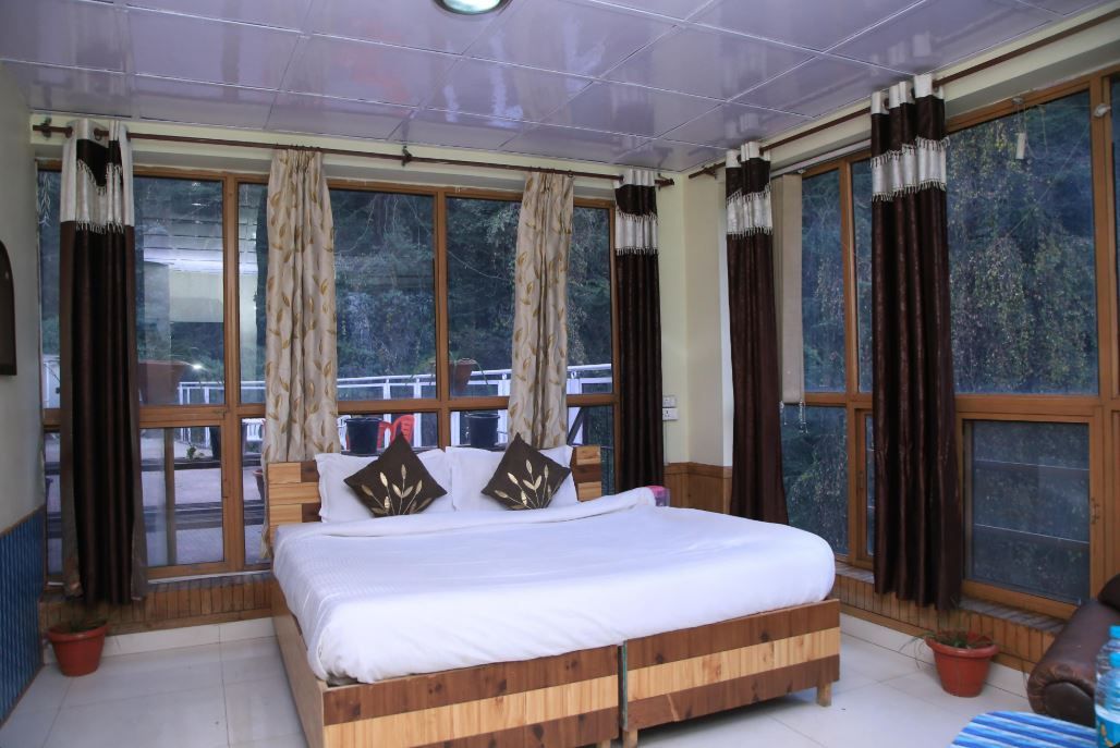 Pine Wood Cottages and Spa Standard Room Backside No view