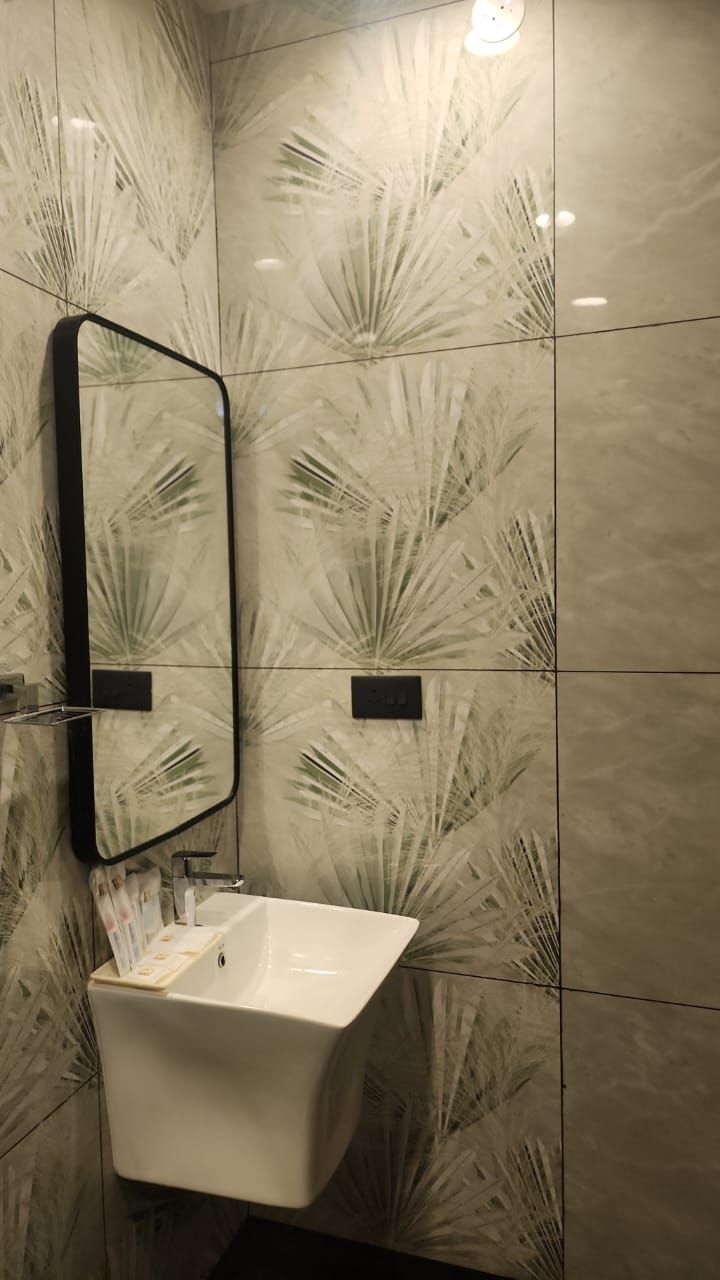 Standard Triple Deluxe