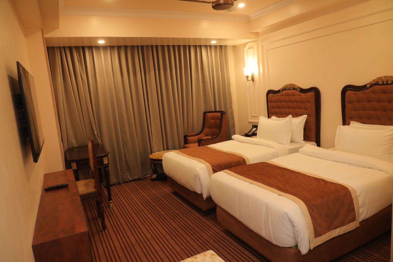 Hotel Nirvana Executive Twin 3