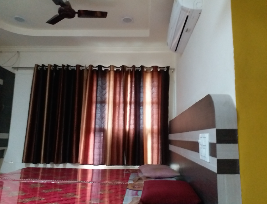 Deluxe Ac Room