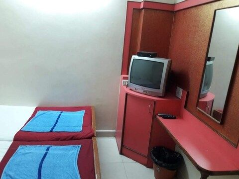 National Lodge Double Room 6