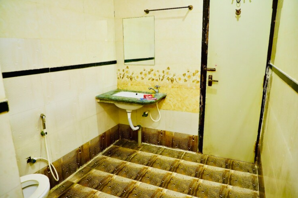 Triple Bed Non A/C Room