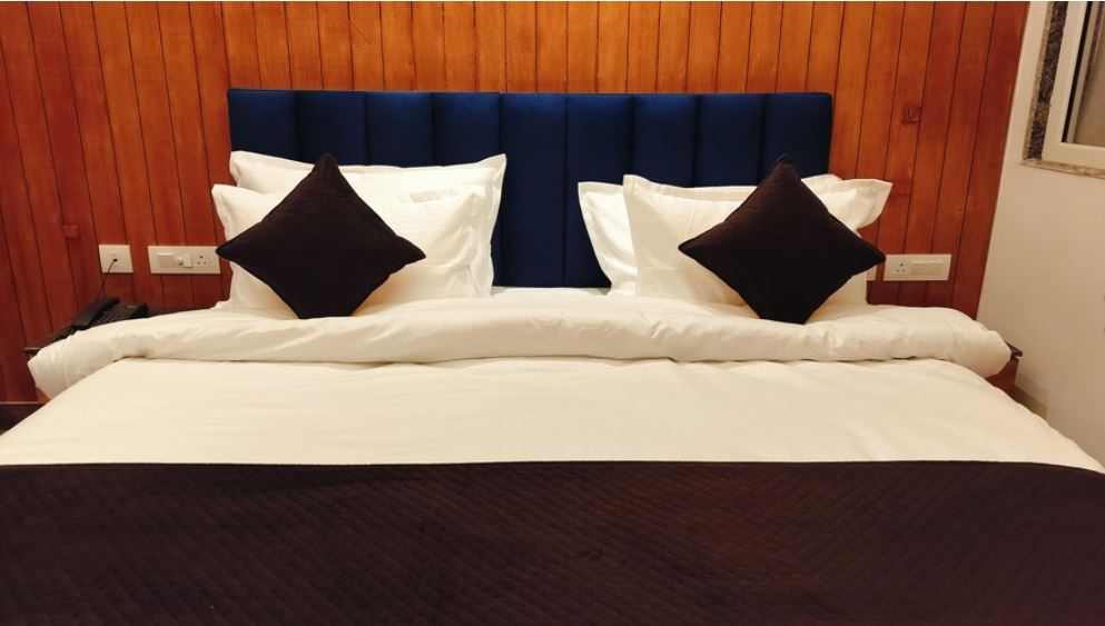 Hotel Highland Bhagsu Standard Room 4