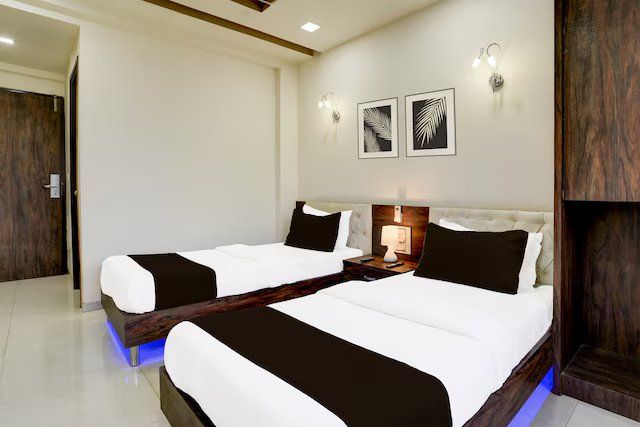 Hotel A1 Plaza, Ahmedabad Classic Double or Twin 7