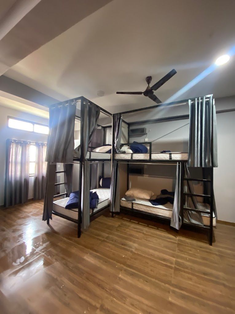 CHEKLAA Non AC Mixed Dorm 3