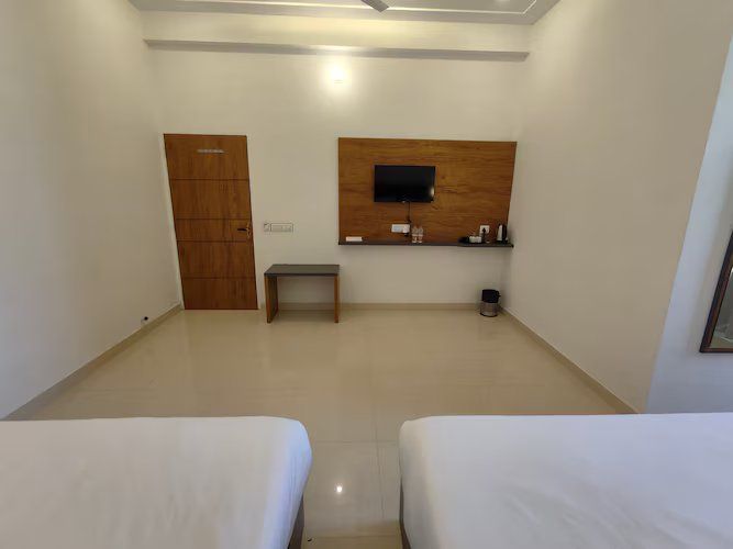 Deluxe Family Room 2 Double Bed 4 Pax 