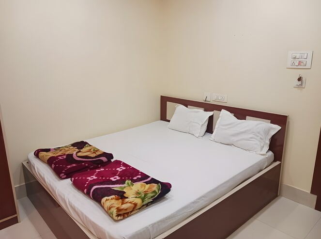 Four Bed Non AC Room