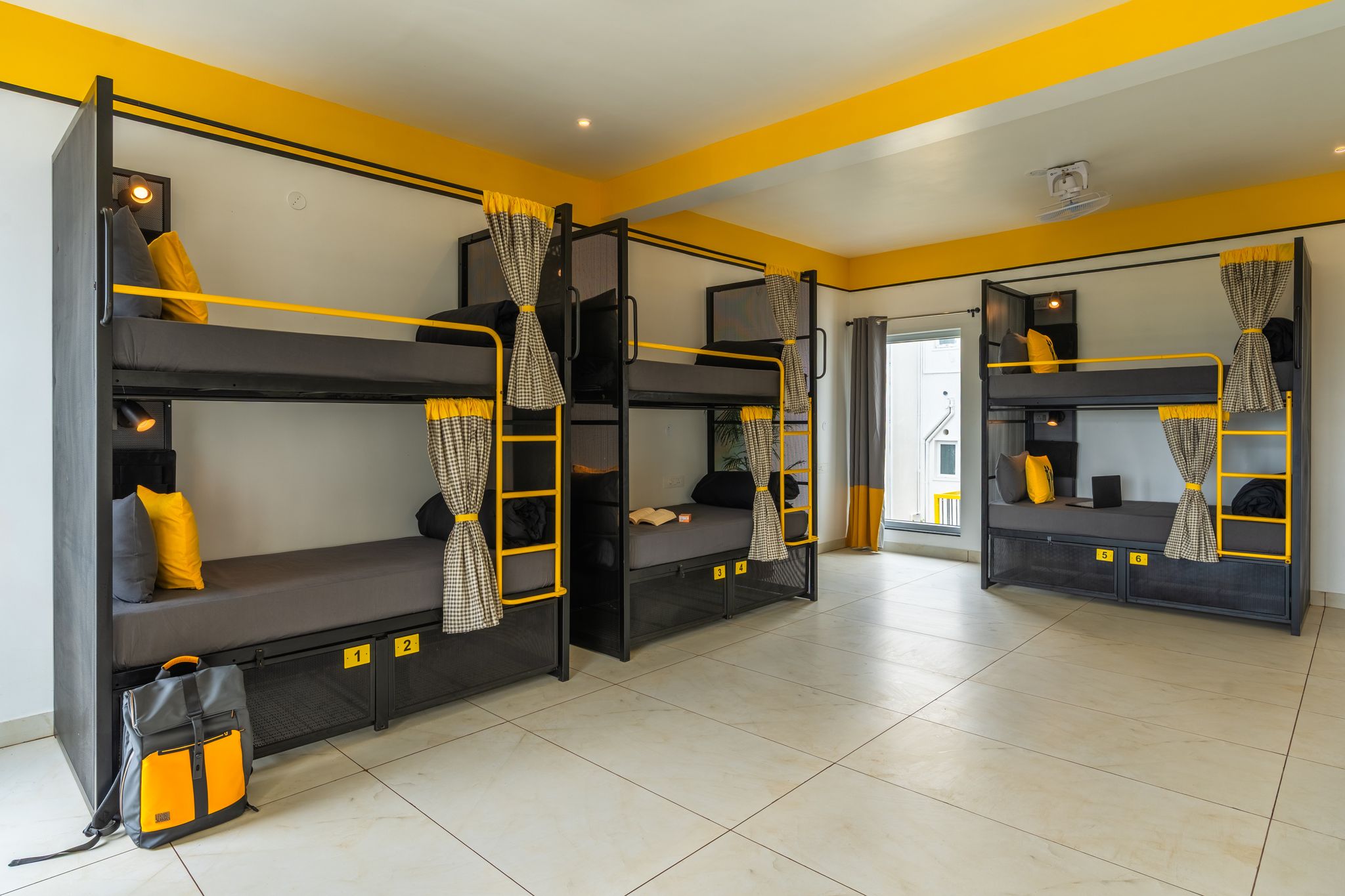 Bed in 6 Bed Mixed Dormitory with Balcony and Valley View