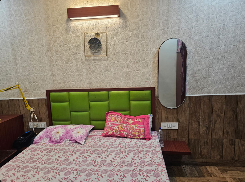 New Bhabani Hotel Deluxe Room 4