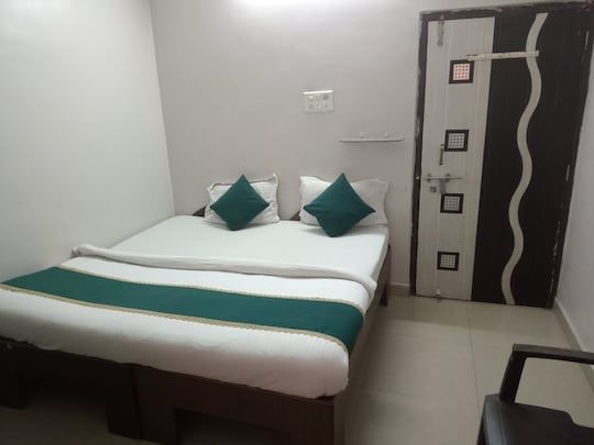 Surya Hotel Standered NON AC