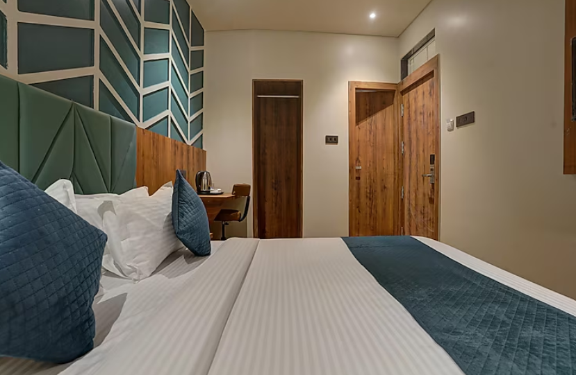 Hotel Starville Deluxe Room