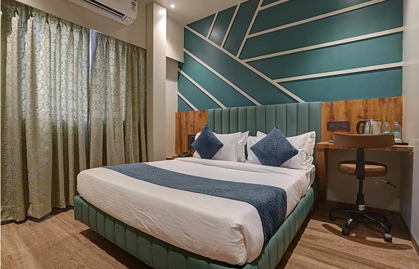 Hotel Starville Deluxe Room 5