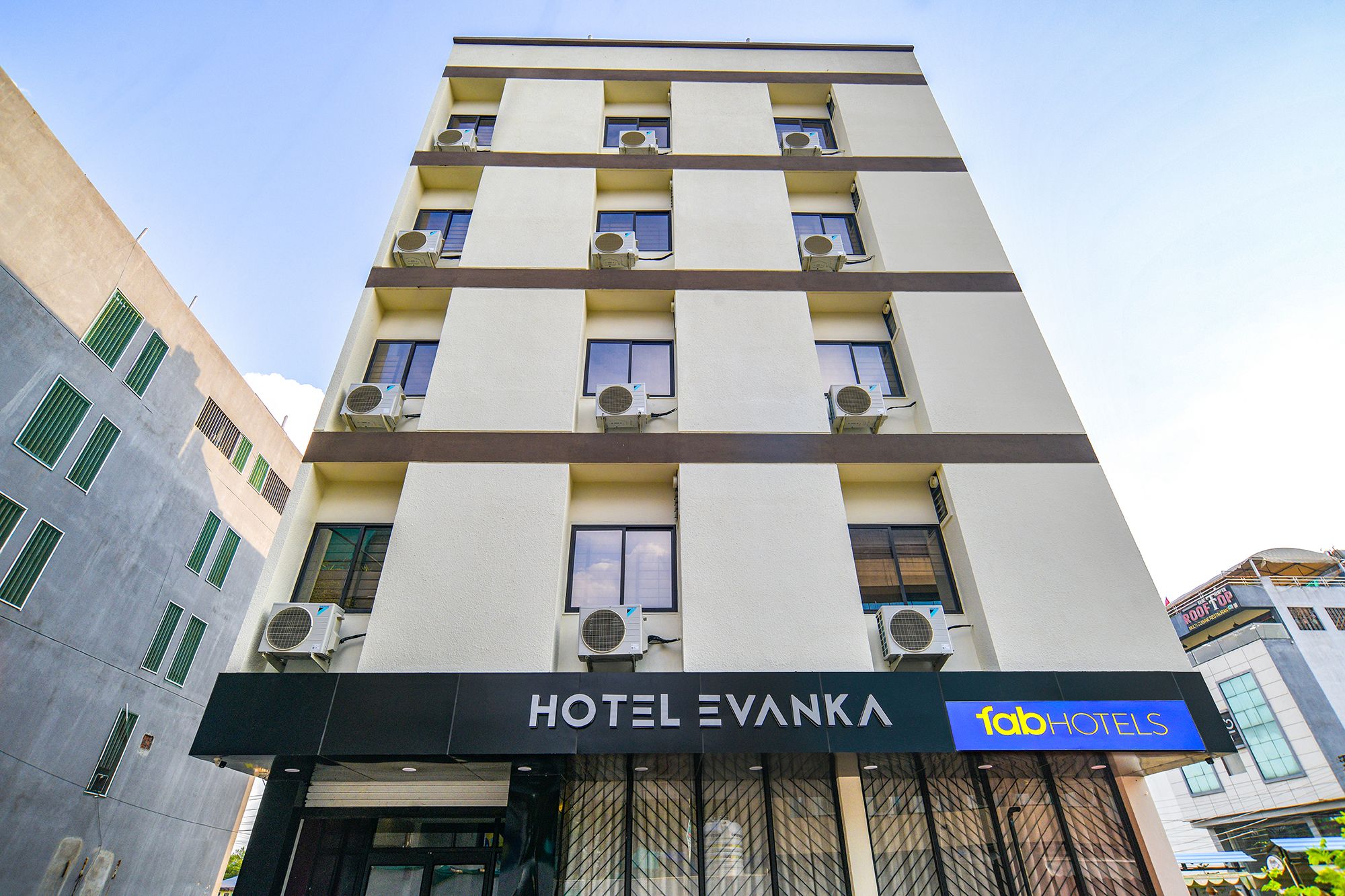FabHotel Evanka