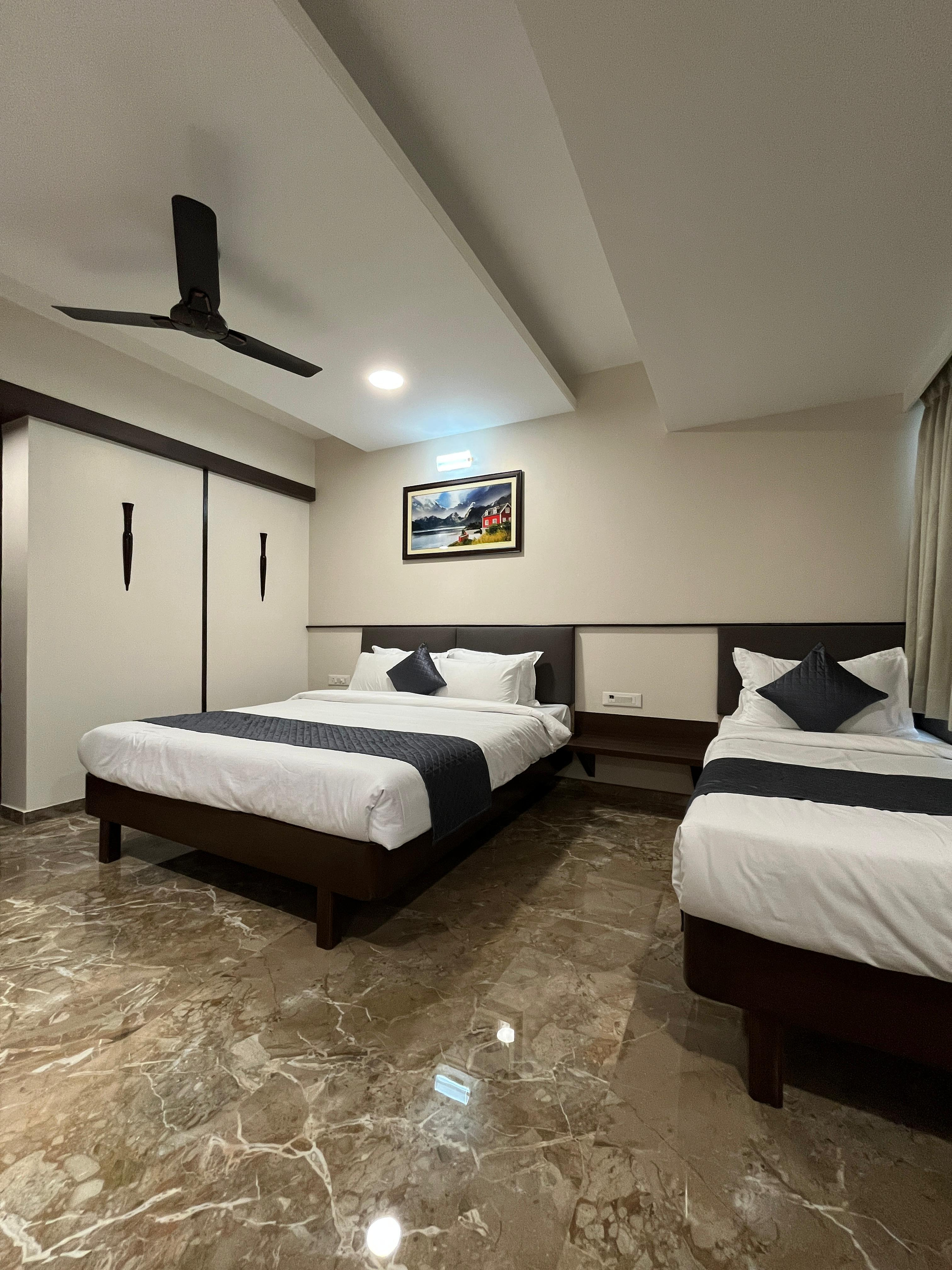 Kuber Suites Indra Suite 5