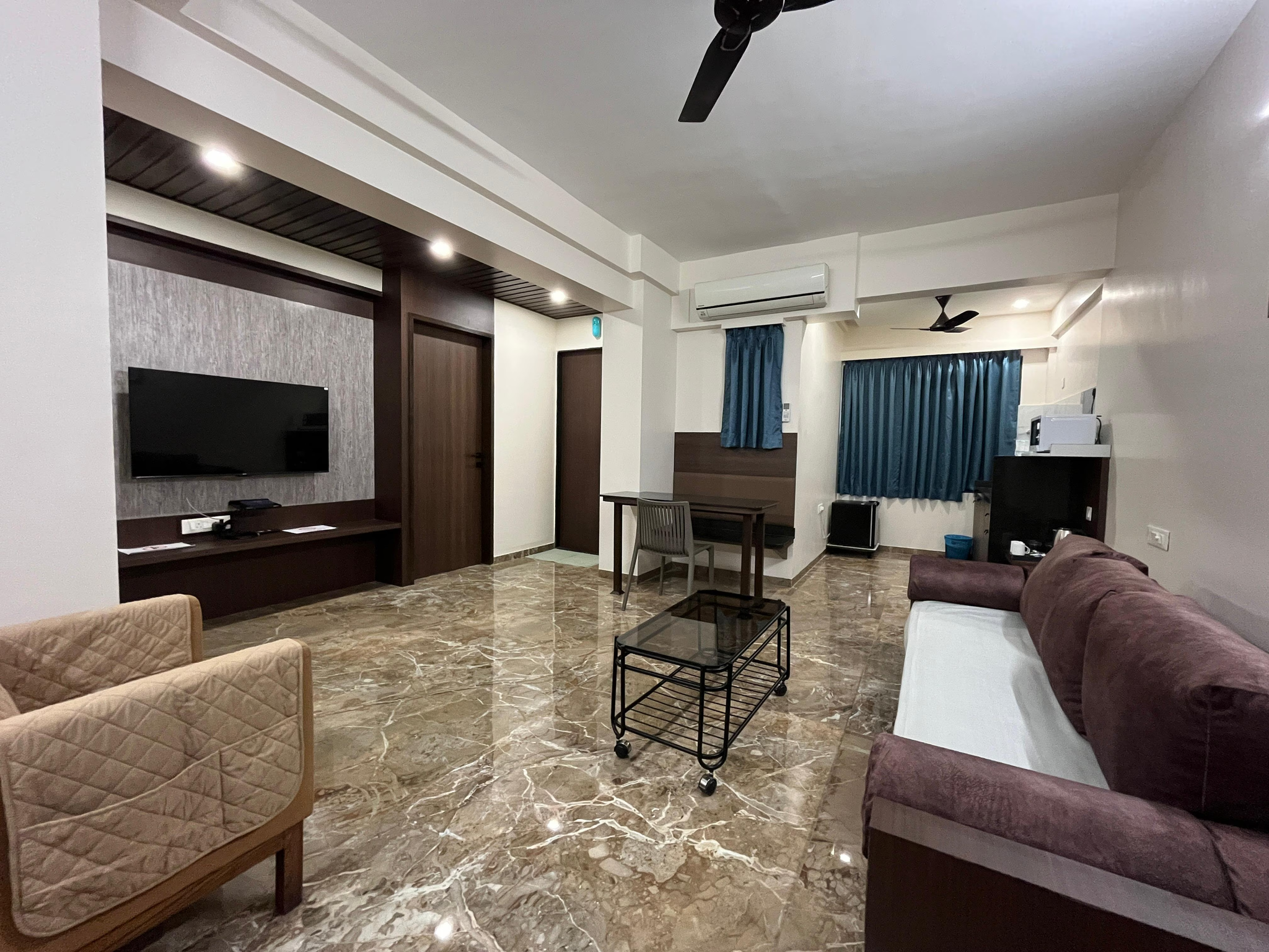 Kuber Suites Indra Suite 14