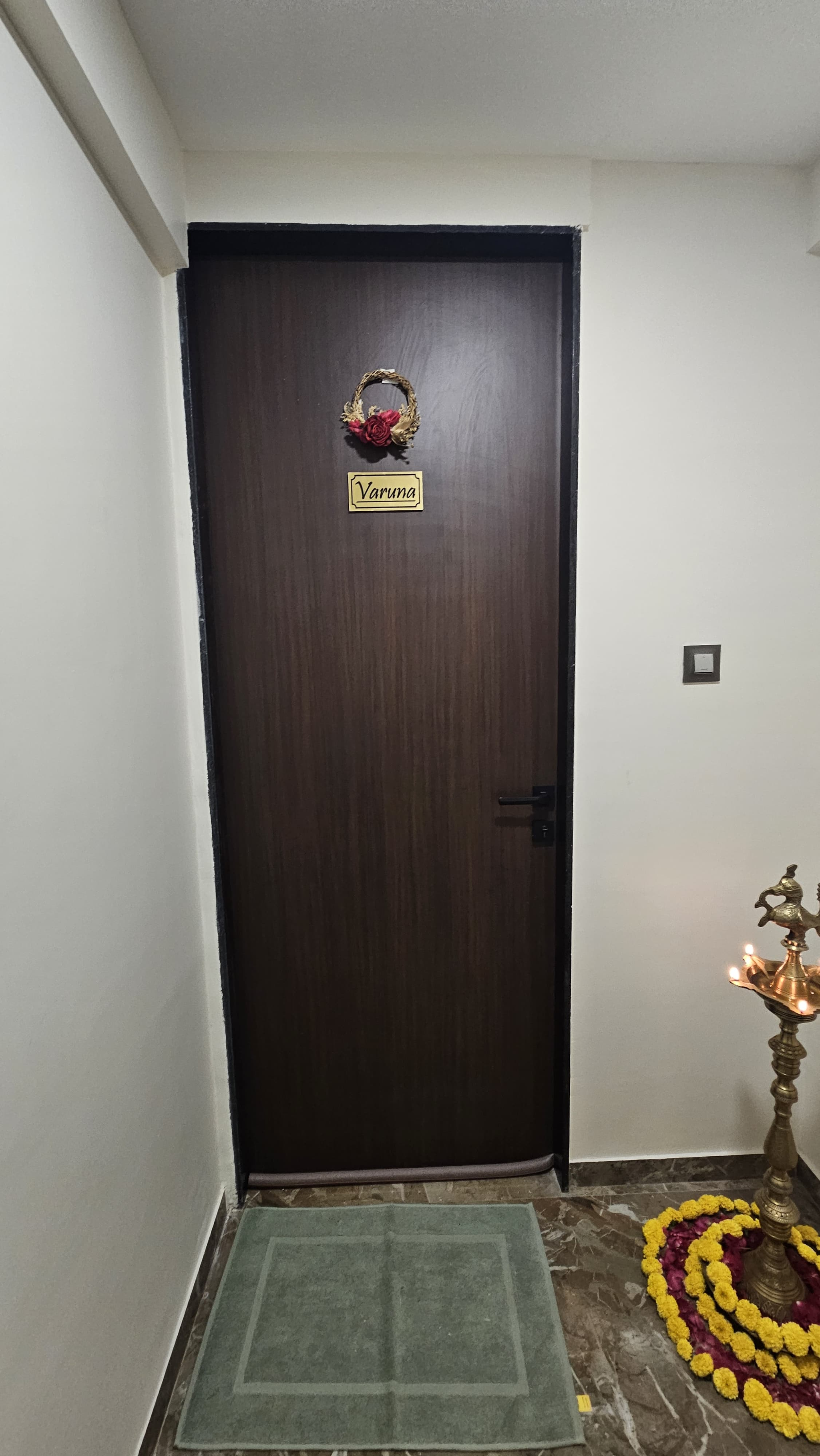 Kuber Suites Varuna Studio 13